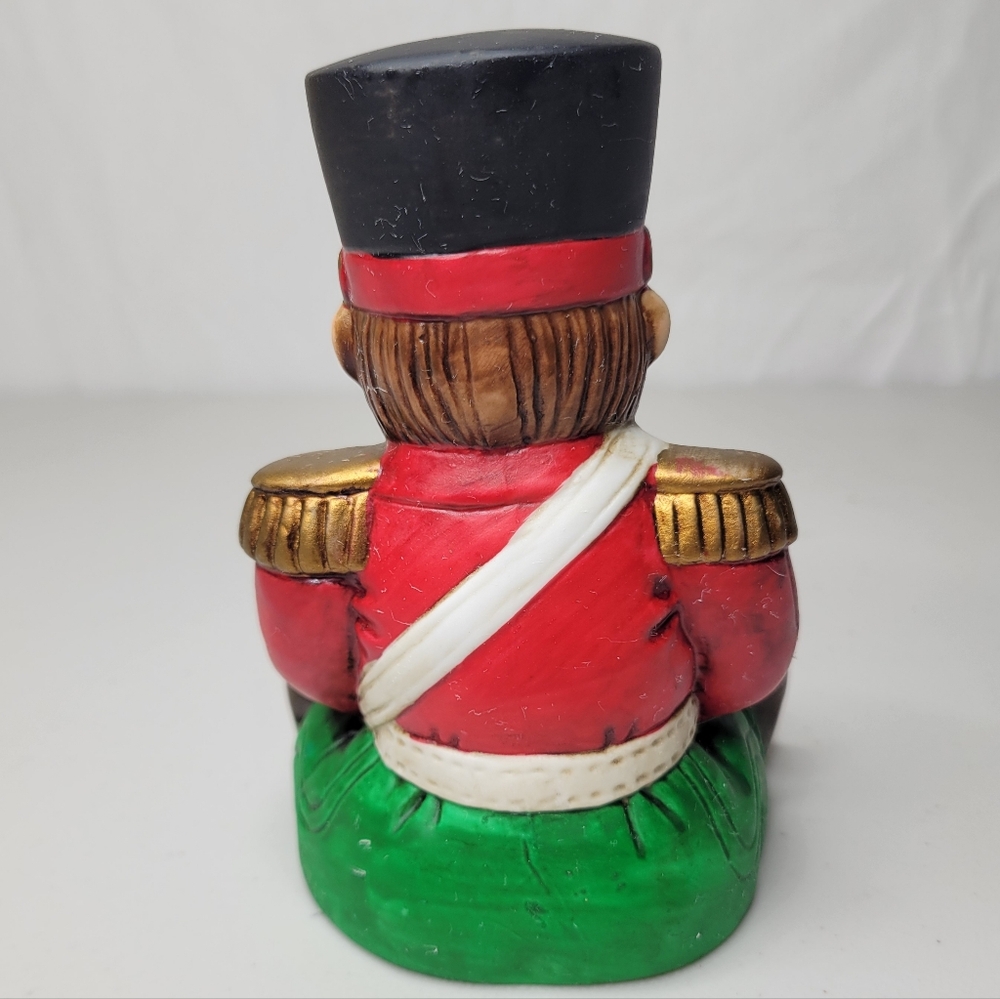 Vintage Ceramic Toy Soldier Drummer Music Box ~‎ Plays Jingle Bells - Picture 2 of 5